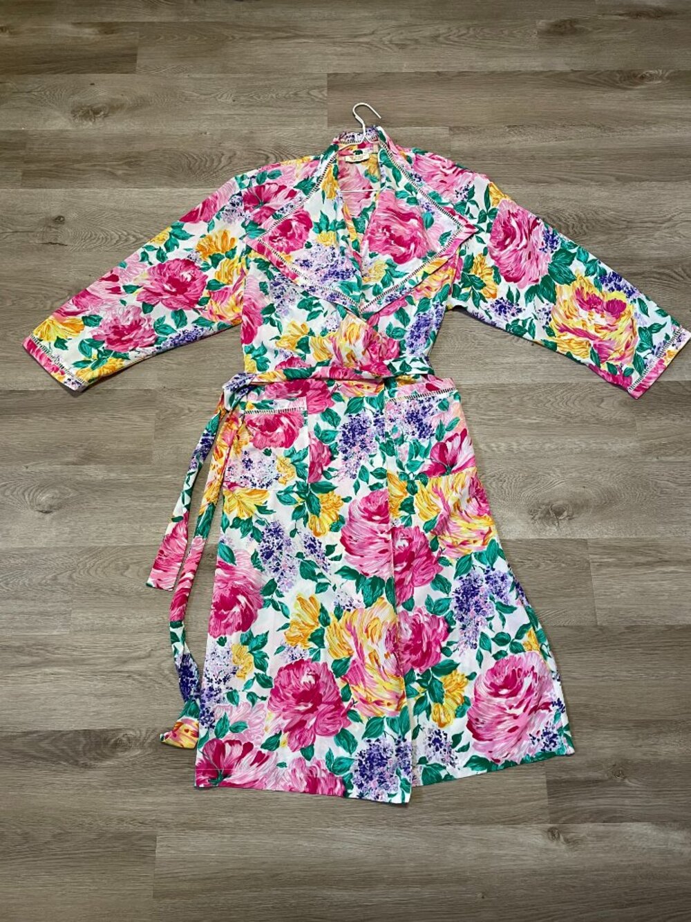 Floral Robe - Picture 9 of 11